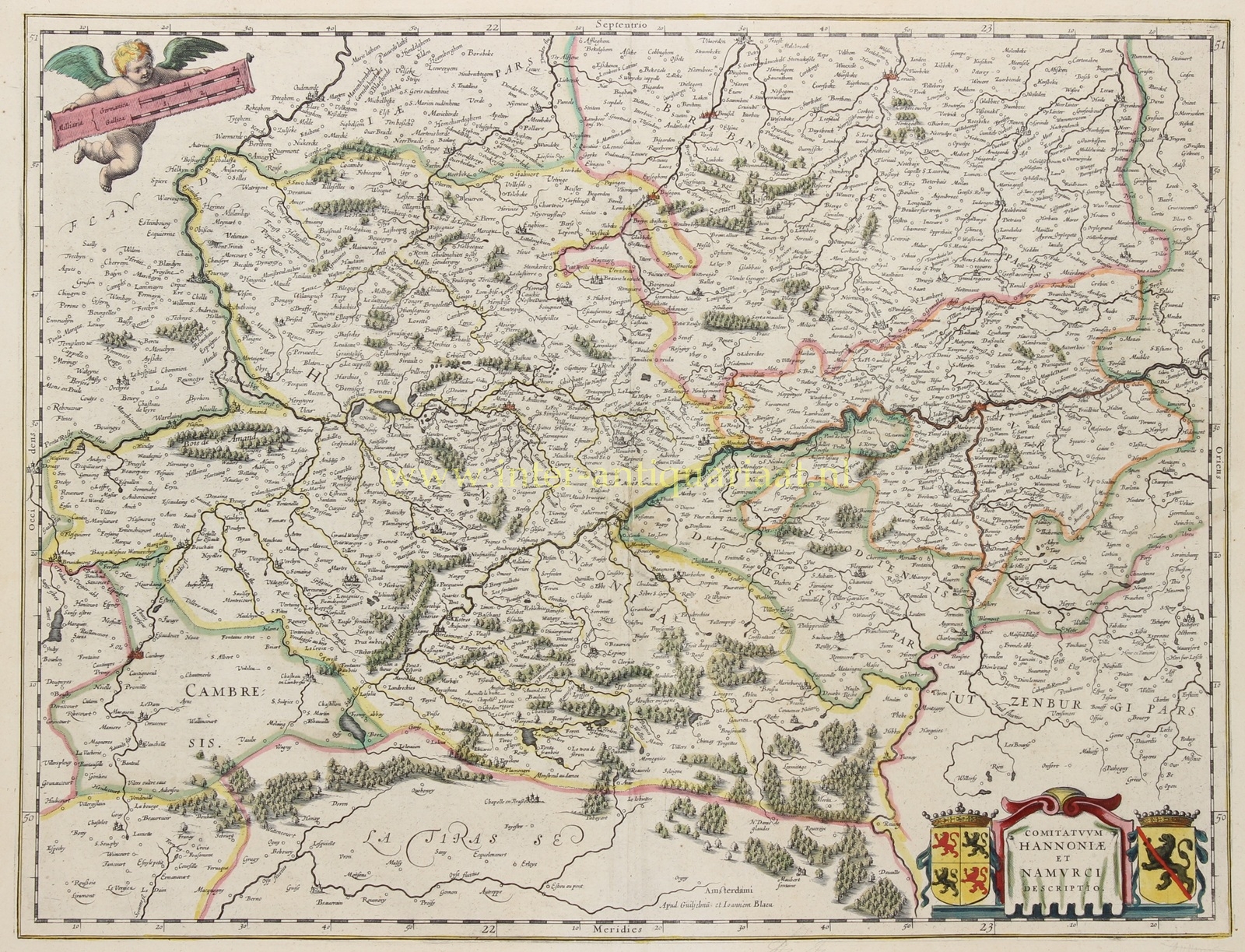 Antieke kaart van Henegouwen en Namen uit 1635 door Willem en Joan Blaeu, met handgekleurde grenzen en decoratieve wapenschilden.